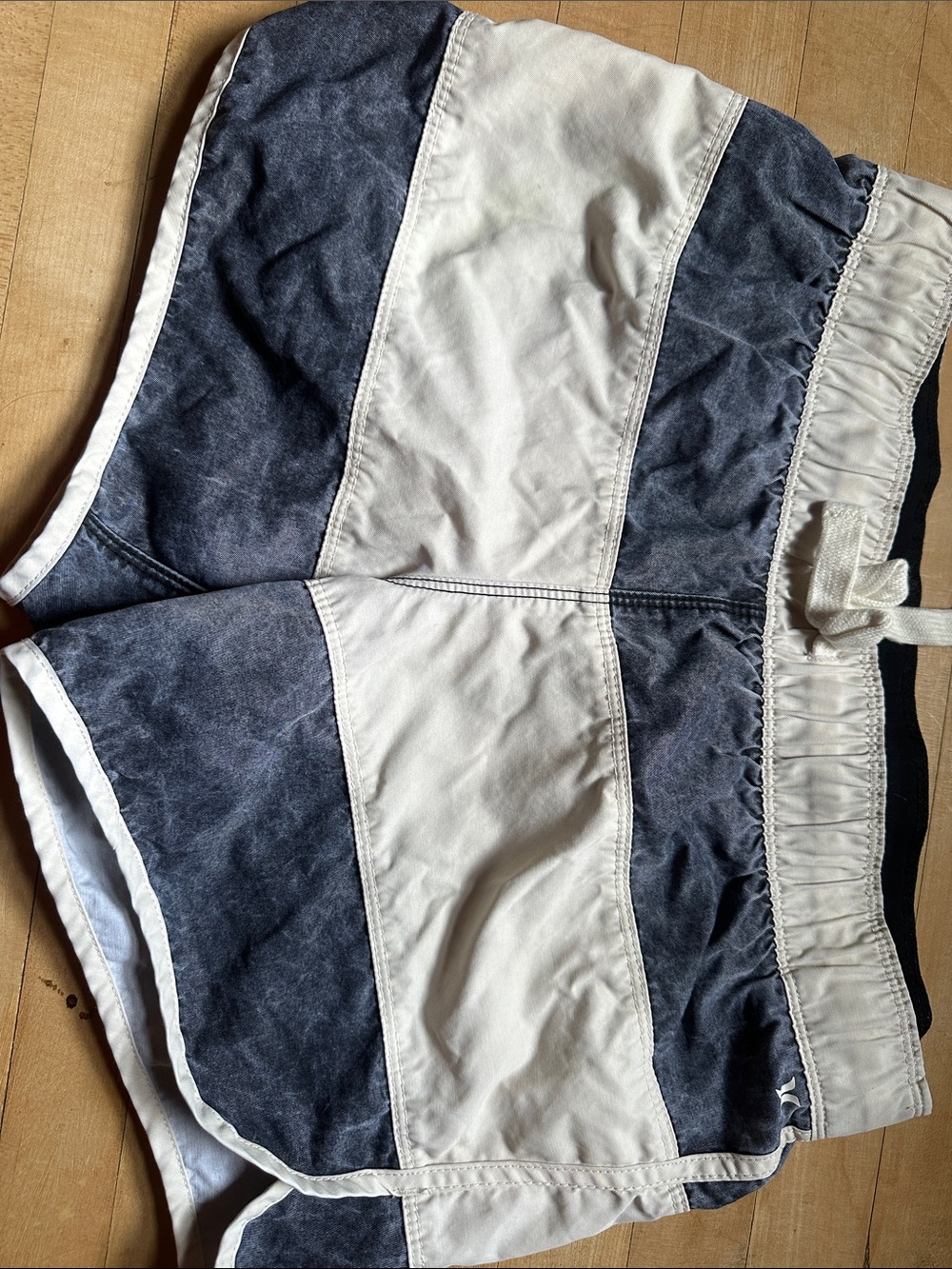 Hurley Women’s Striped Two-Tone Athletic Swim shorts in Gray and White
